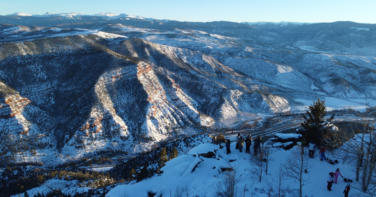 Is-snowmobiling-dangerous